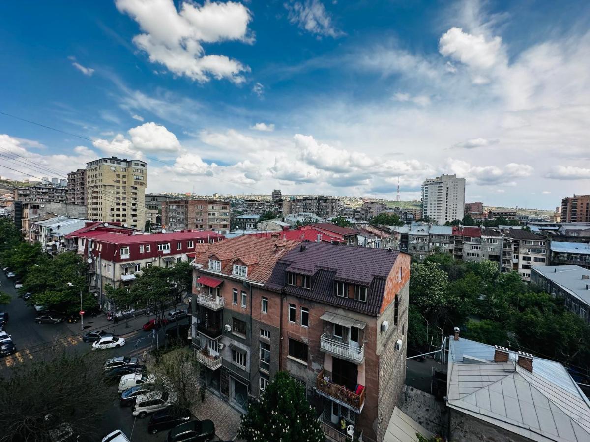 Suite Apartment On Pushkin Street Jerevan Eksteriør billede